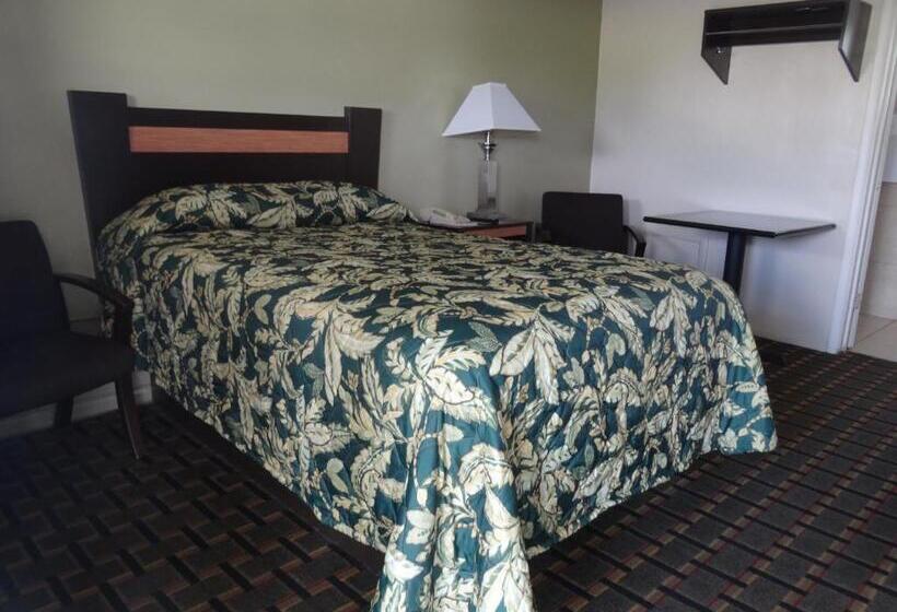Номер Deluxe, Budget Inn Columbus