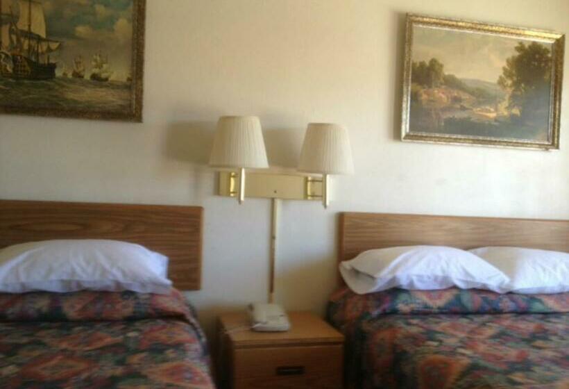 Номер Стандарт, Economy Inn Alamogordo