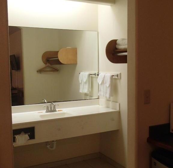 Habitació Estàndard Llit King, Flamingo Inn