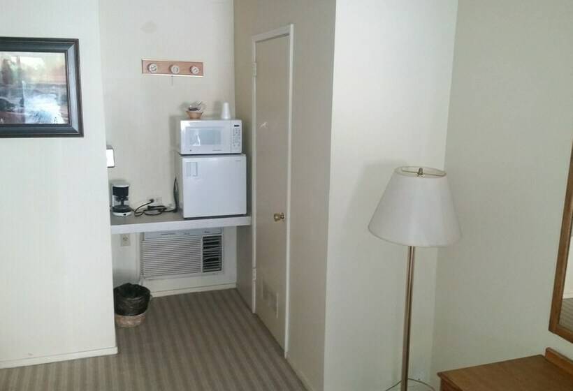 Номер Стандарт 2 Двуспальные Кровати, Blue Gum Motel
