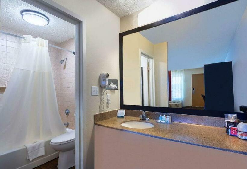 Номер Стандарт 2 Двуспальные Кровати, Quality Inn At Arlington Highlands