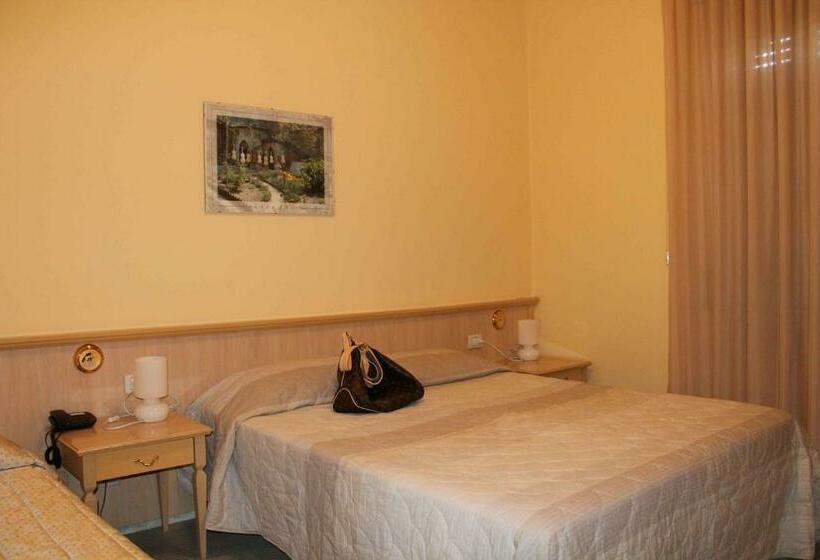 اتاق استاندارد, Cremona Viale