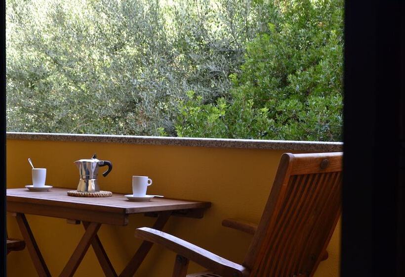 オーシャンビュースイート, Villa Del Parco