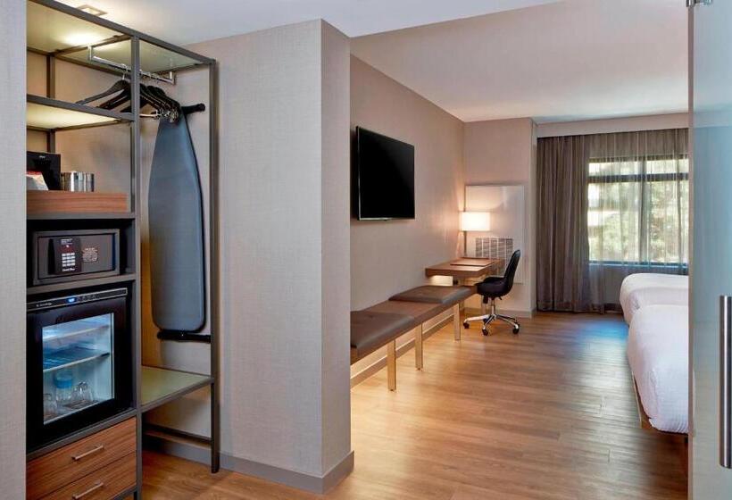 Номер Стандарт, Ac Hotel By Marriott Seattle Bellevue/downtown