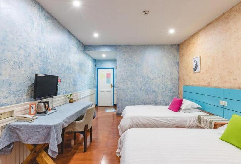 اتاق استاندارد, Chengdu Dreams Travel International Youth Hostel