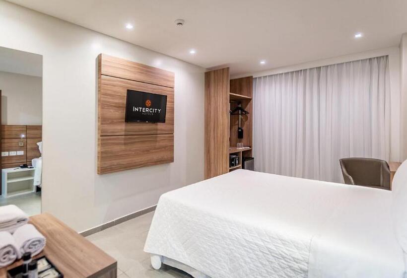 适合残疾人使用的标准间, Intercity Maceio