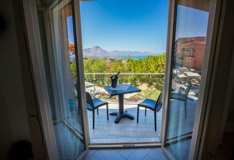 חדר סטנדרט לארבעה נוף לים, Belvedere Rent Rooms