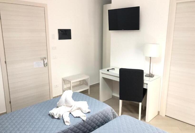Номер Deluxe с Балконом, Belvedere Rent Rooms