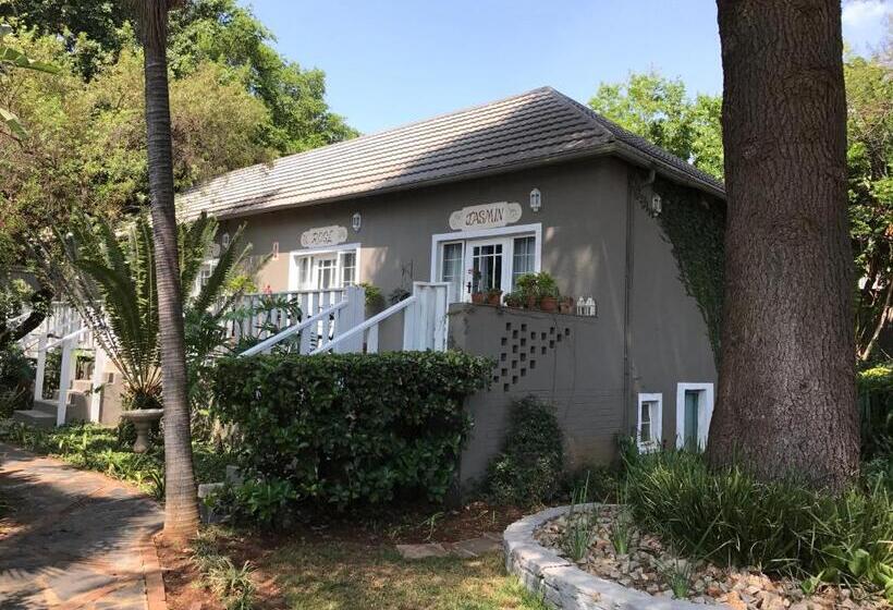 스탠다드 룸, Waterhouse Guest Lodge In Muckleneuk