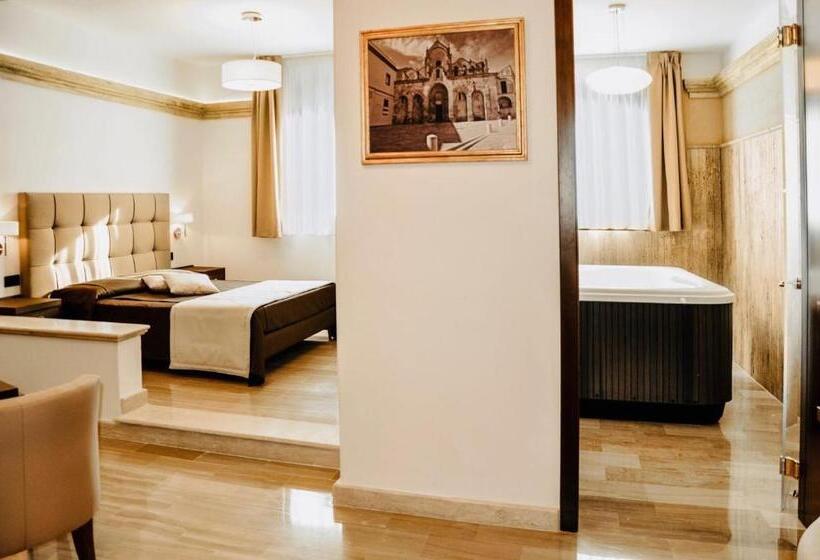 Люкс Повышенной Комфортности, Bhb