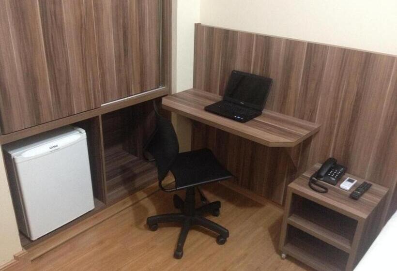 Номер Deluxe, Solar Plaza