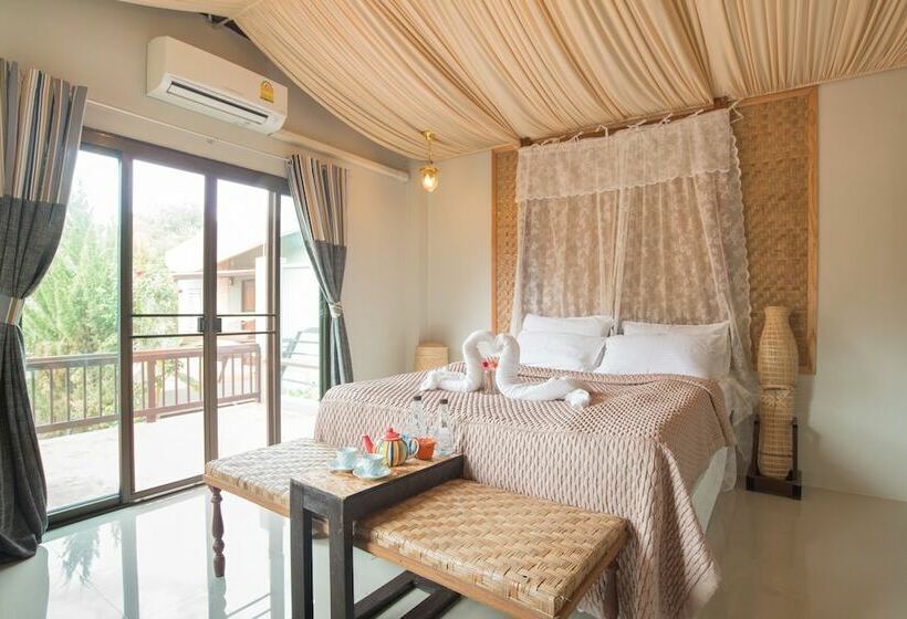 بانگلوی لوکس, Pai Nai Fun Resort