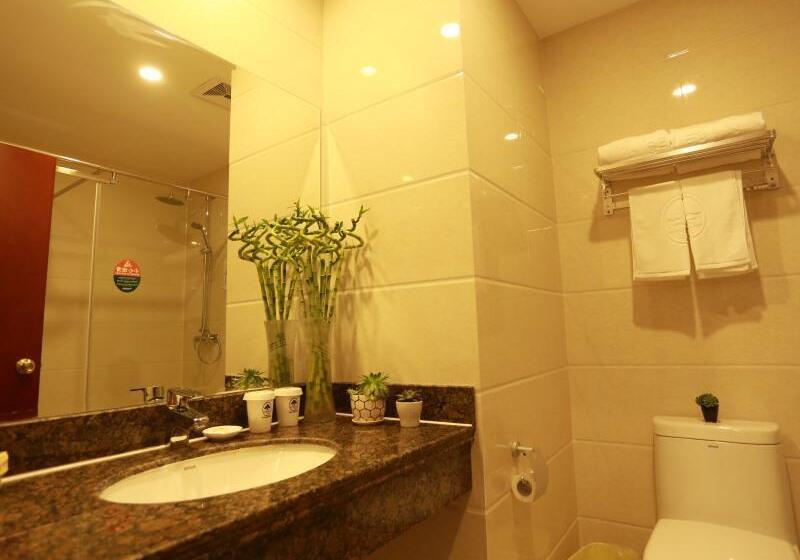Семейный Номер, Greentree Inn Shandong Yantai Fushan District Yongda Street Express