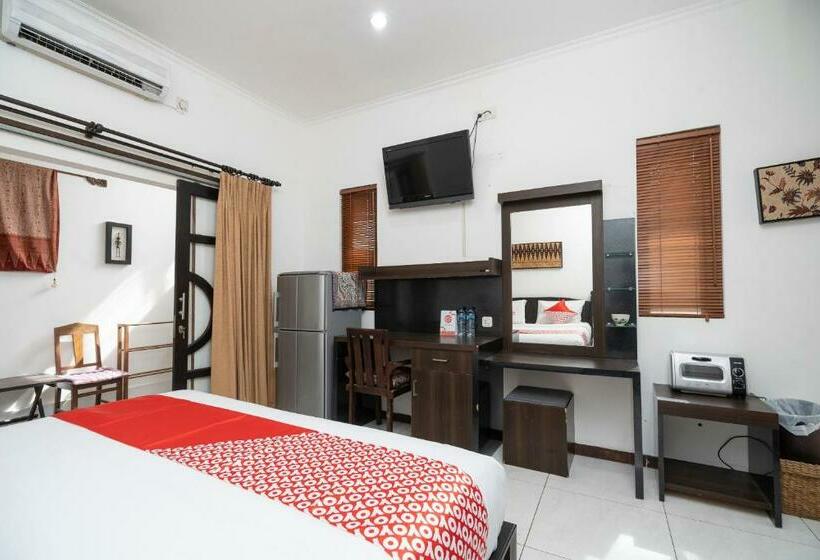 디럭스 룸, Zen Rooms Panen House