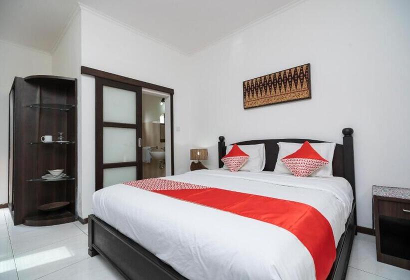 디럭스 룸, Zen Rooms Panen House