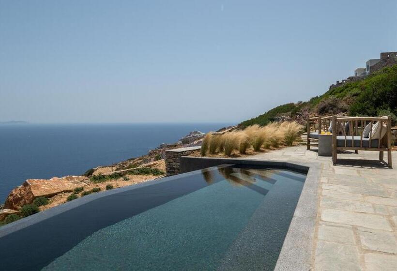 Suite z Basenem, Verina Astra