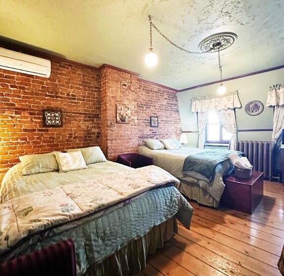 اتاق استاندارد با سرویس بهداشتی مشترک, B&b Au Petit Roi