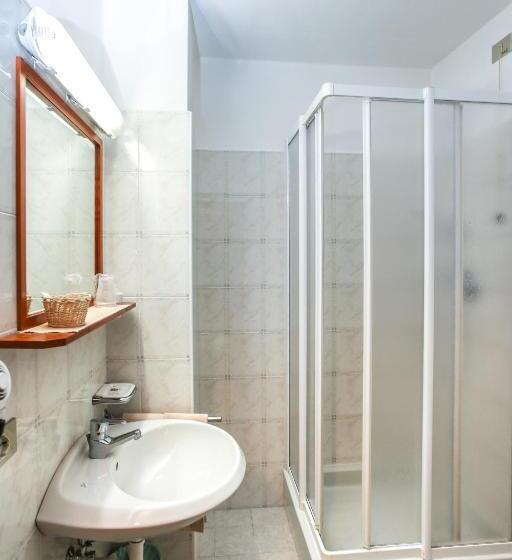 Номер Стандарт, Albergo Adele