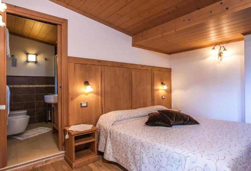 Номер Deluxe с Балконом, Albergo Adele