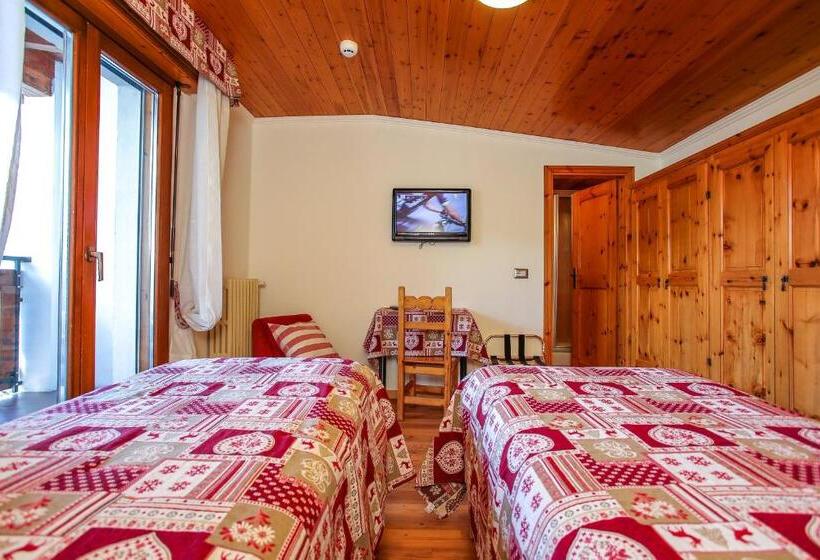 Номер Superior с Террасой, Albergo Adele