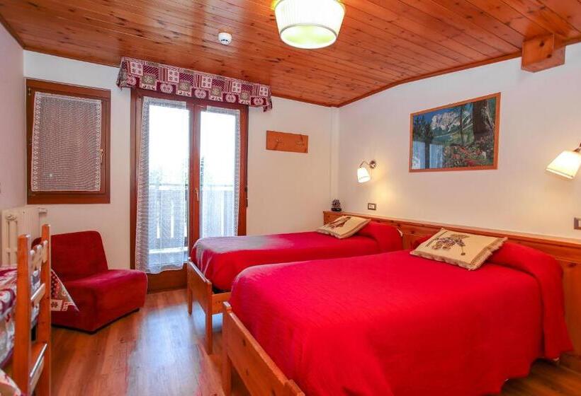 Номер Superior с Террасой, Albergo Adele