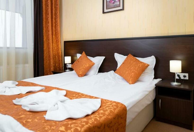 חדר סטנדרט עם מרפסת, Paradise Spa