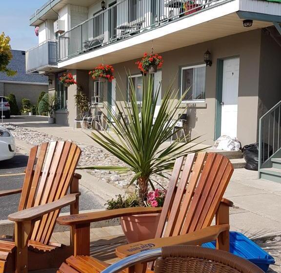 标准间, Lakeview Resort Motel