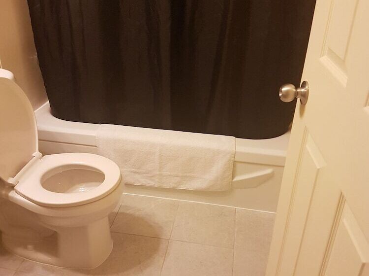 اتاق استاندارد, Traveller S Choice Motel