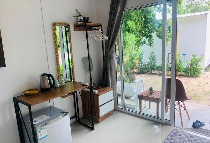 Номер Стандарт Вид на Море, The Summer House Samui