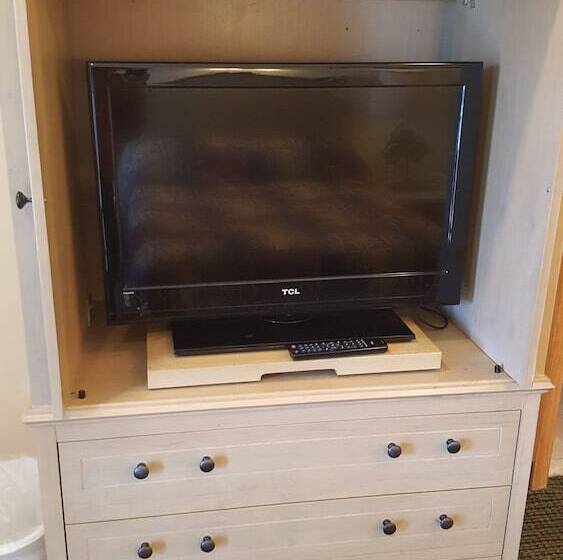 غرفه قياسيه سريرين مزدوجين, Atlantic Motel