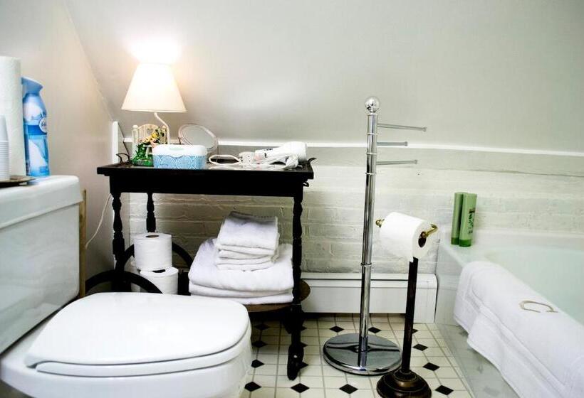 Люкс, Clifford House Private Home B&b