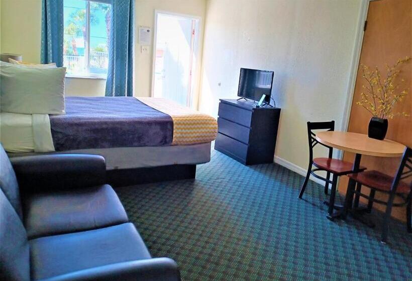 디럭스 스튜디오, Johns Pass Beach Motel