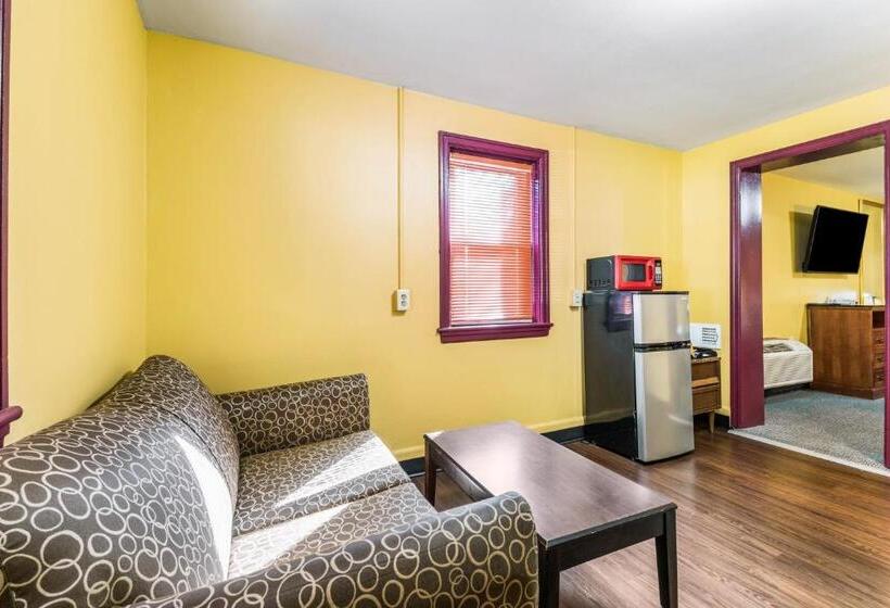 Номер Стандарт, Cottage Inn   Grantville
