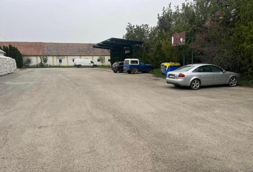 침실 1개 아파트, Apartmány Karlov Dvor
