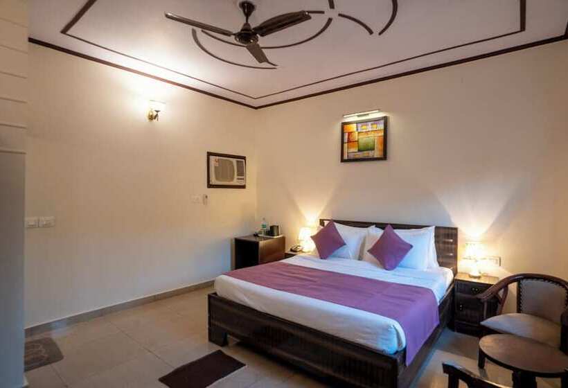 Номер Deluxe, Corbett D Resort