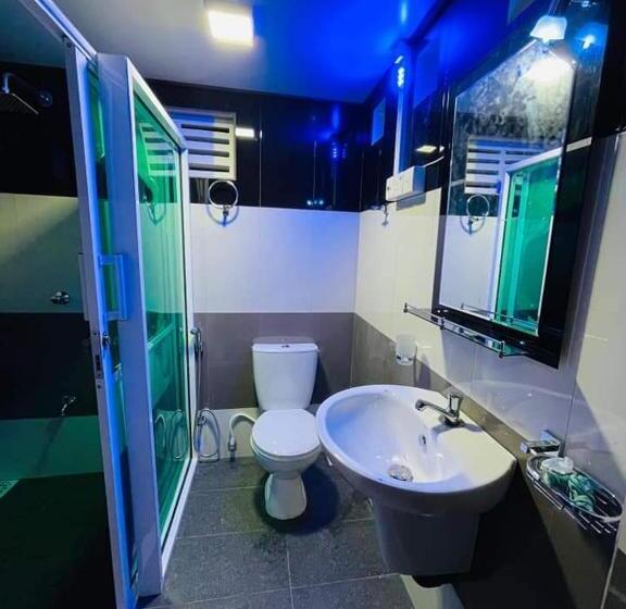 Вилла 3 Спальни, Green Water Resort   Mountain Villa With Natural Pool
