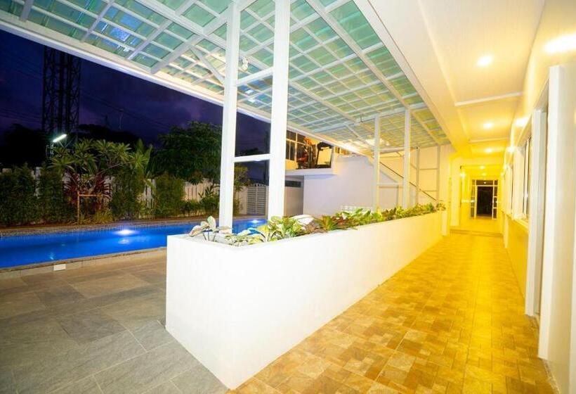 스탠다드 룸 킹사이즈 침대, Puean Chang Resort Phuket