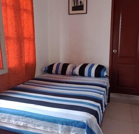 Номер Стандарт, Hostal Imperio