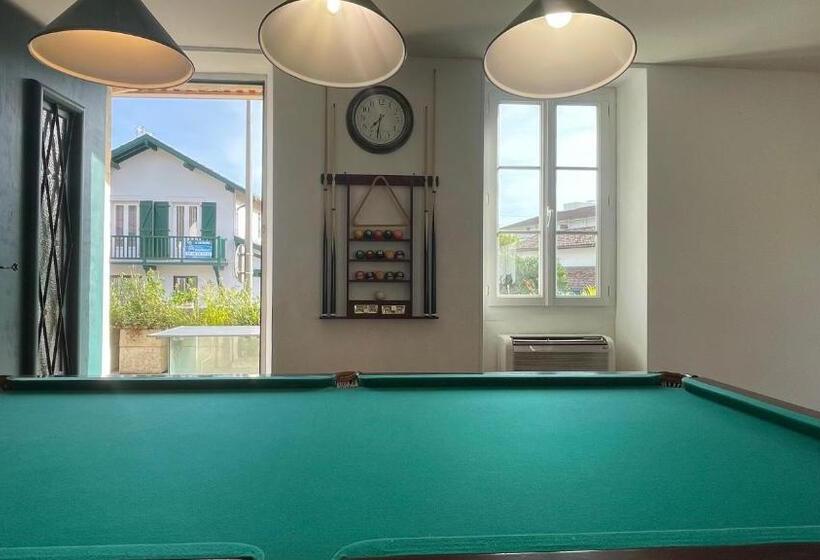 اتاق استاندارد چهارنفره با سرویس بهداشتی مشترک, Le Doolie S   Hostel B&b