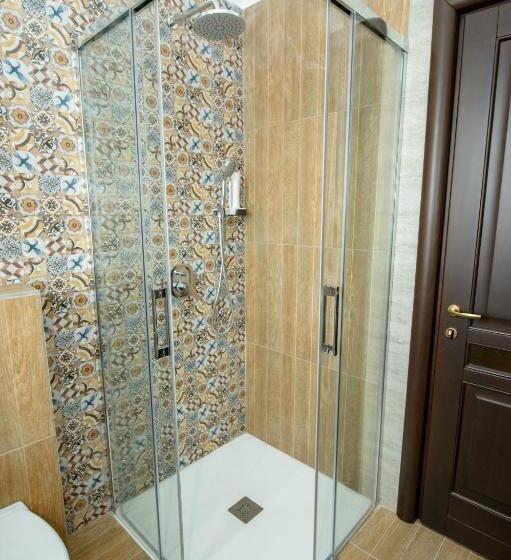 Номер Стандарт Вид на Горы, Casa Bucatarului