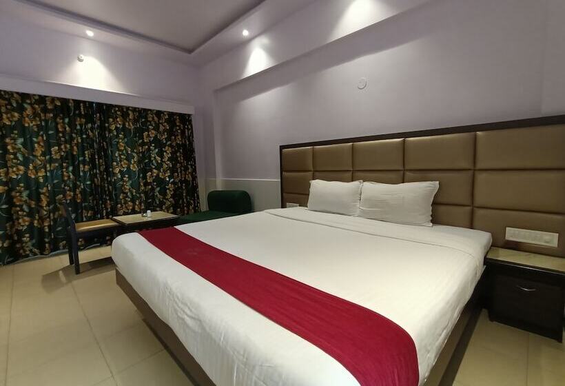 高级大房间, Royal Garden Resort