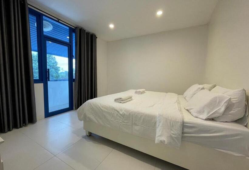 패밀리 스위트, Collection O To The Sea Resort Thailand