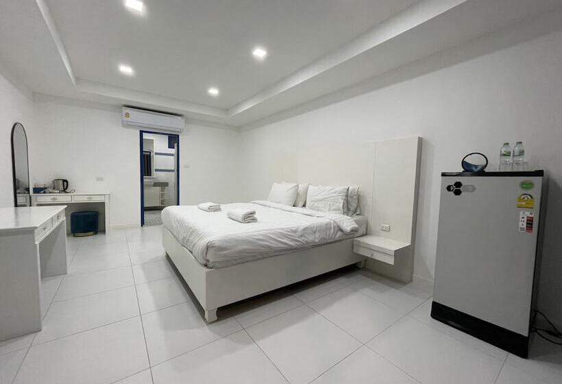 Номер Superior, Collection O To The Sea Resort Thailand