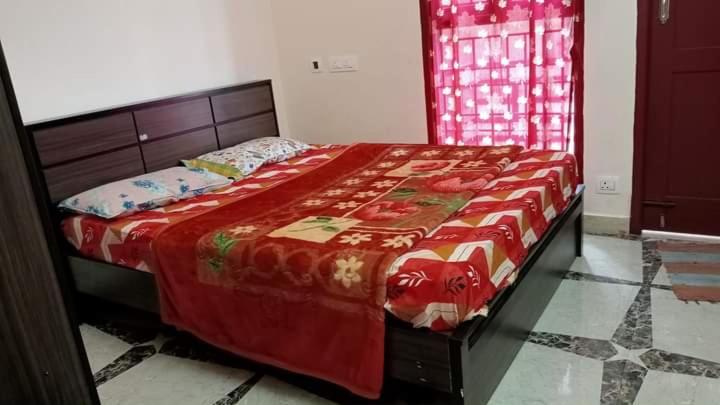 Люкс, Kb House Kodaikanal