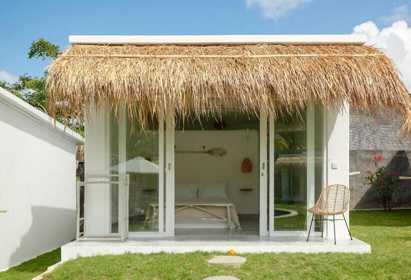 Номер Стандарт Вид на Бассейн, The Bingin Beach Villas  Bungalow Resort
