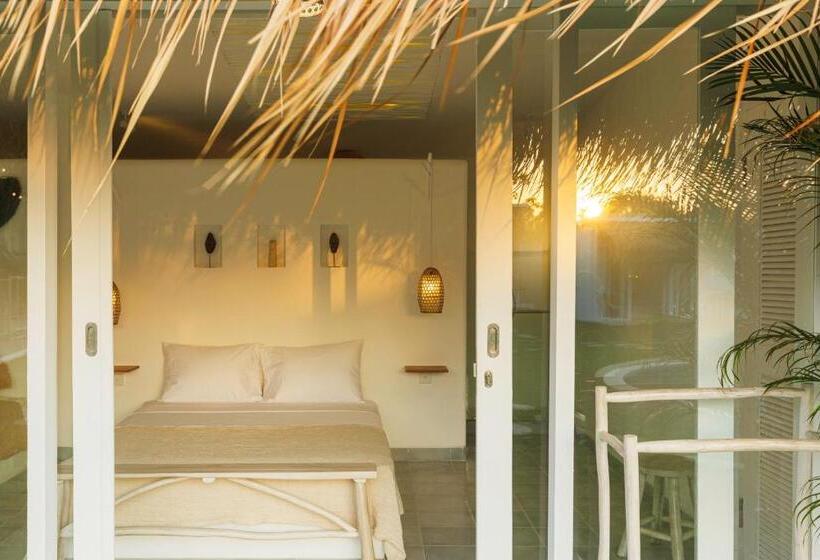 Бунгало Deluxe, The Bingin Beach Villas  Bungalow Resort