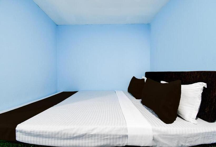 اتاق کلاسیک سه تخته, Spot On Hotel Shree Krishna