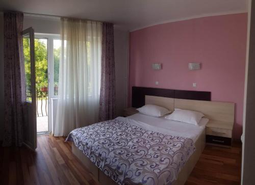 Номер Стандарт Трехместный, Vila Roxana