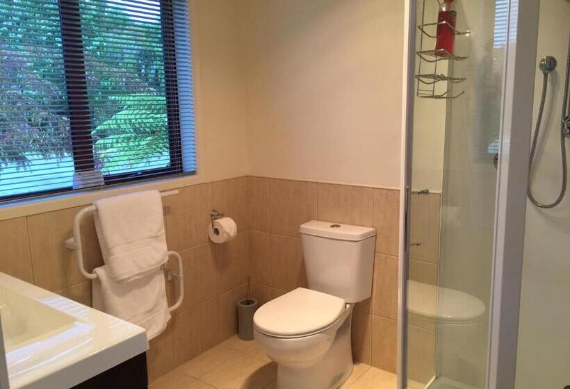 デラックススイート, Accent House Boutique Bed & Breakfast