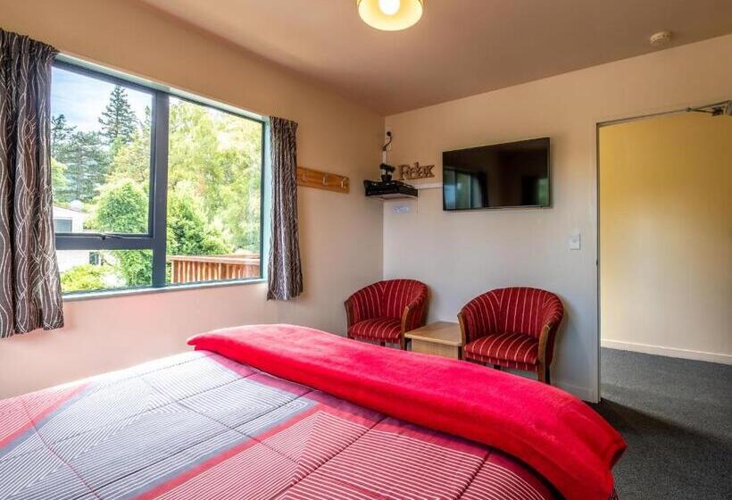 디럭스 룸, Kakapo Lodge